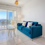 Appartement In By The Waterfront *