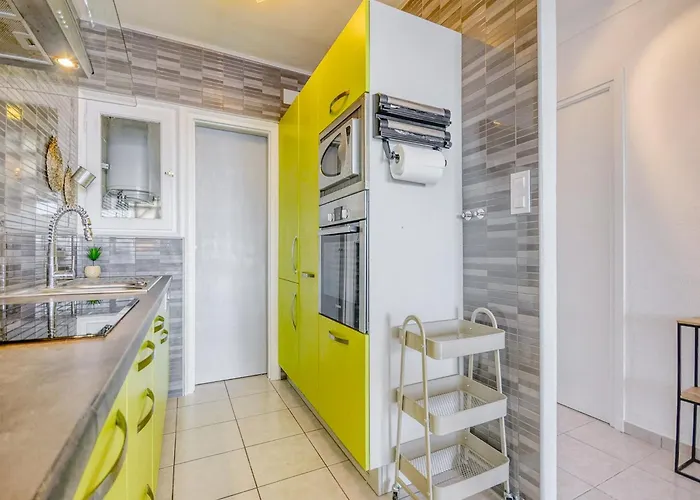 In By The Waterfront Apartment